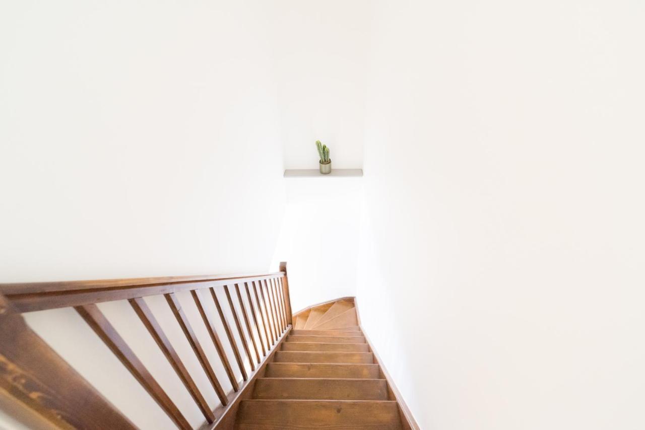 Ravissant Triplex Et Duplex Au Centre De St Esprit Apartment